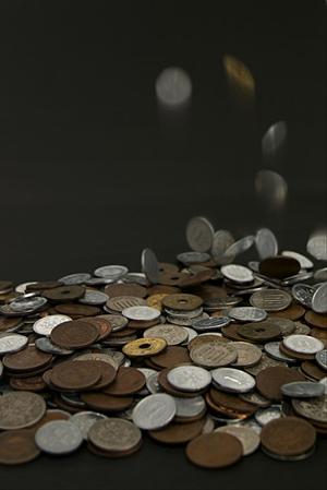 審査を通過しやすくする金貨のポイント